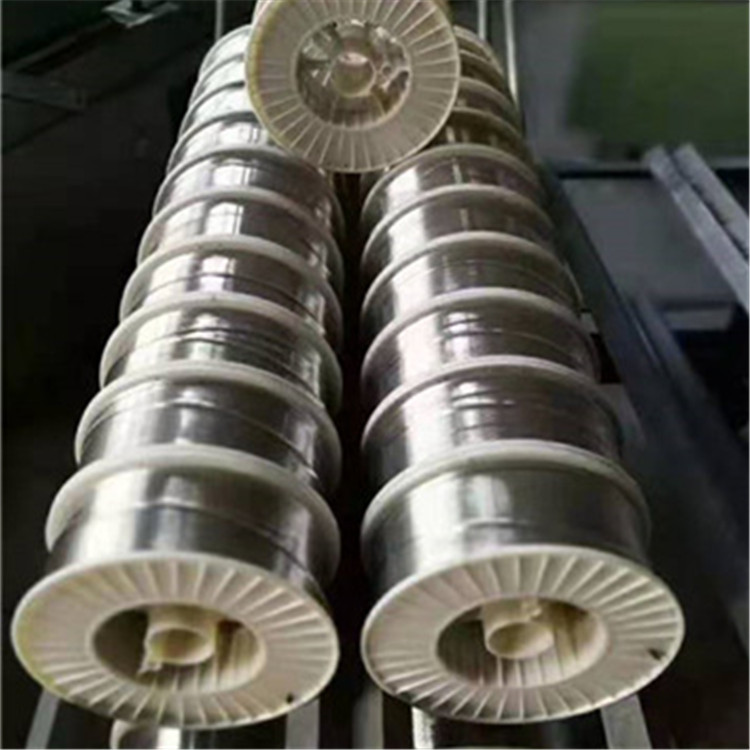 D502Mo耐磨焊絲D507MoD222D258耐磨藥芯焊絲用于破碎機(jī)的焊接