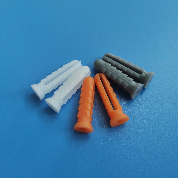 龍三塑膠廠(chǎng)供應(yīng)067A鋸齒型膨脹管6*25mm橙色白色灰色現(xiàn)貨