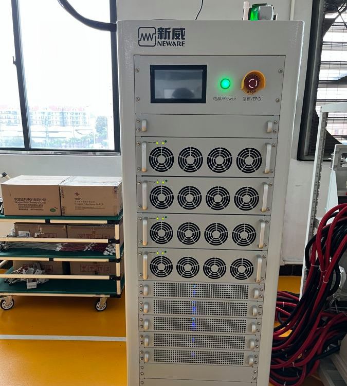 電池檢測(cè)柜新威品牌5V500A雙通道可并聯(lián)節(jié)能回饋