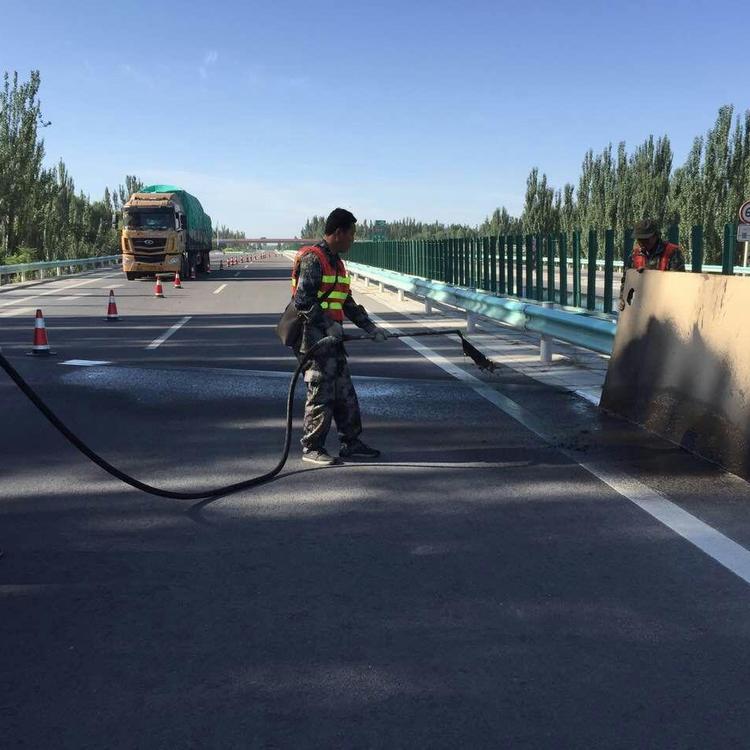 彈性單組分水性液體環(huán)保防水卷材高聚物改性瀝青防水涂料