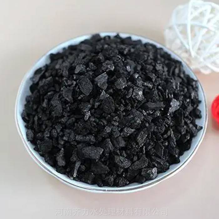 600碘值椰殼活性炭果殼炭工業(yè)顆粒炭除臭脫色污水處理實體廠家