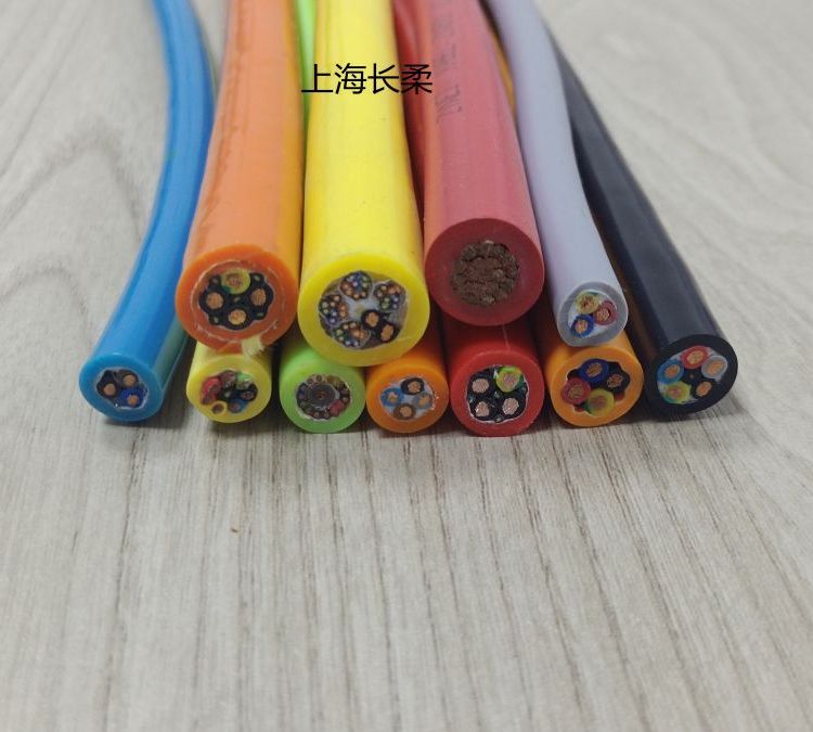 DUTRNIC340TC\/350TC\/360C耐油冷卻液可扭轉PUR護套數據電纜