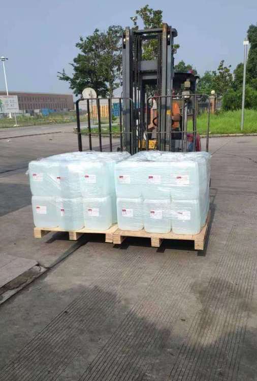 杭州工業(yè)蒸餾水叉車電瓶蒸餾水廠家密封包裝