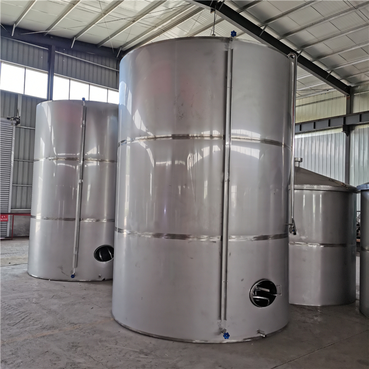 立式化工儲罐顆粒儲料罐定制融興機(jī)械品質(zhì)保證