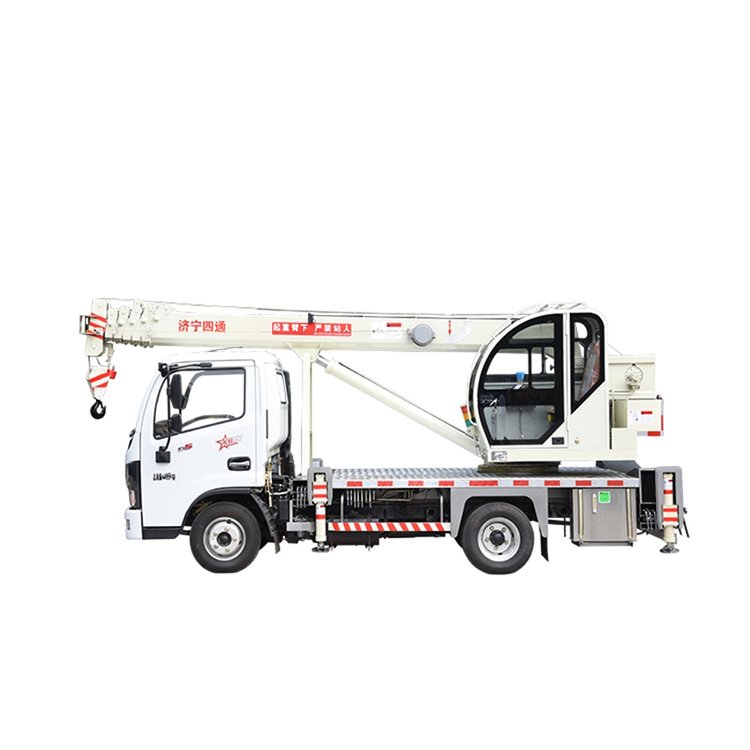 5噸藍(lán)牌國(guó)六工程汽車吊園林工程移樹吊多功能起重機(jī)
