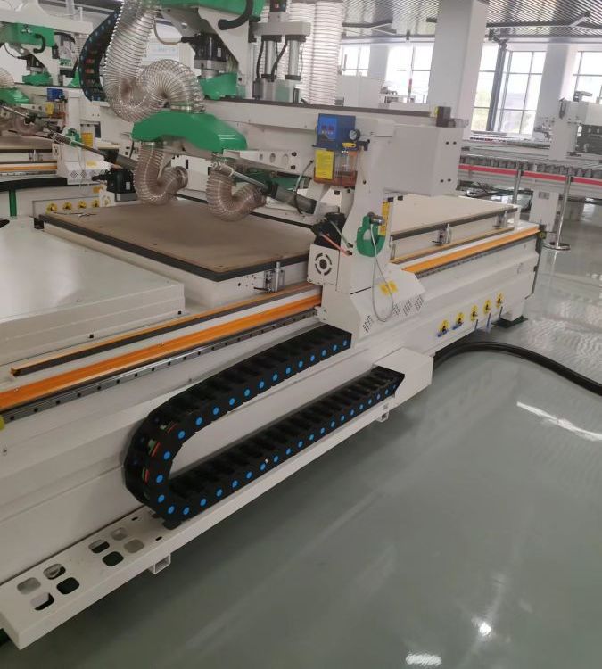 品脈數(shù)控GETE-M4-1328全自動(dòng)板式家具生產(chǎn)機(jī)