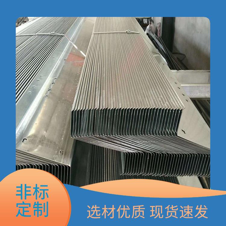 宇潤通不易生銹定制加工Q355B鋅層Z型鋼鋼結(jié)構(gòu)廠房