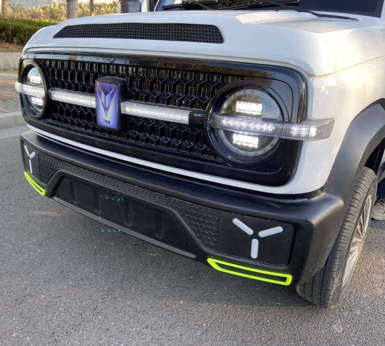 純電動轎車全封閉老年代步車四輪車操作簡單