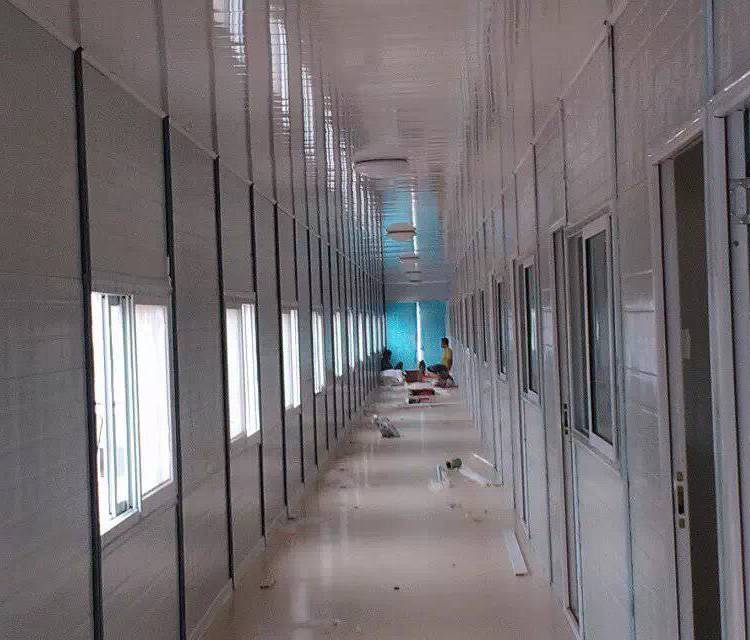 日照市可移動集裝箱房莒縣住人雙層打包箱房拆裝式房屋