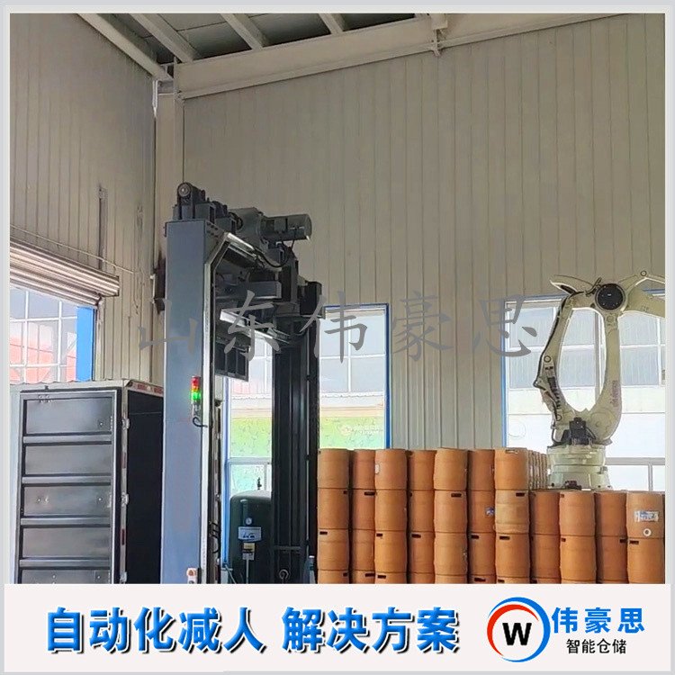 啤酒桶全自動裝車設(shè)備，機(jī)器人推進(jìn)式裝車機(jī)應(yīng)用多種車型